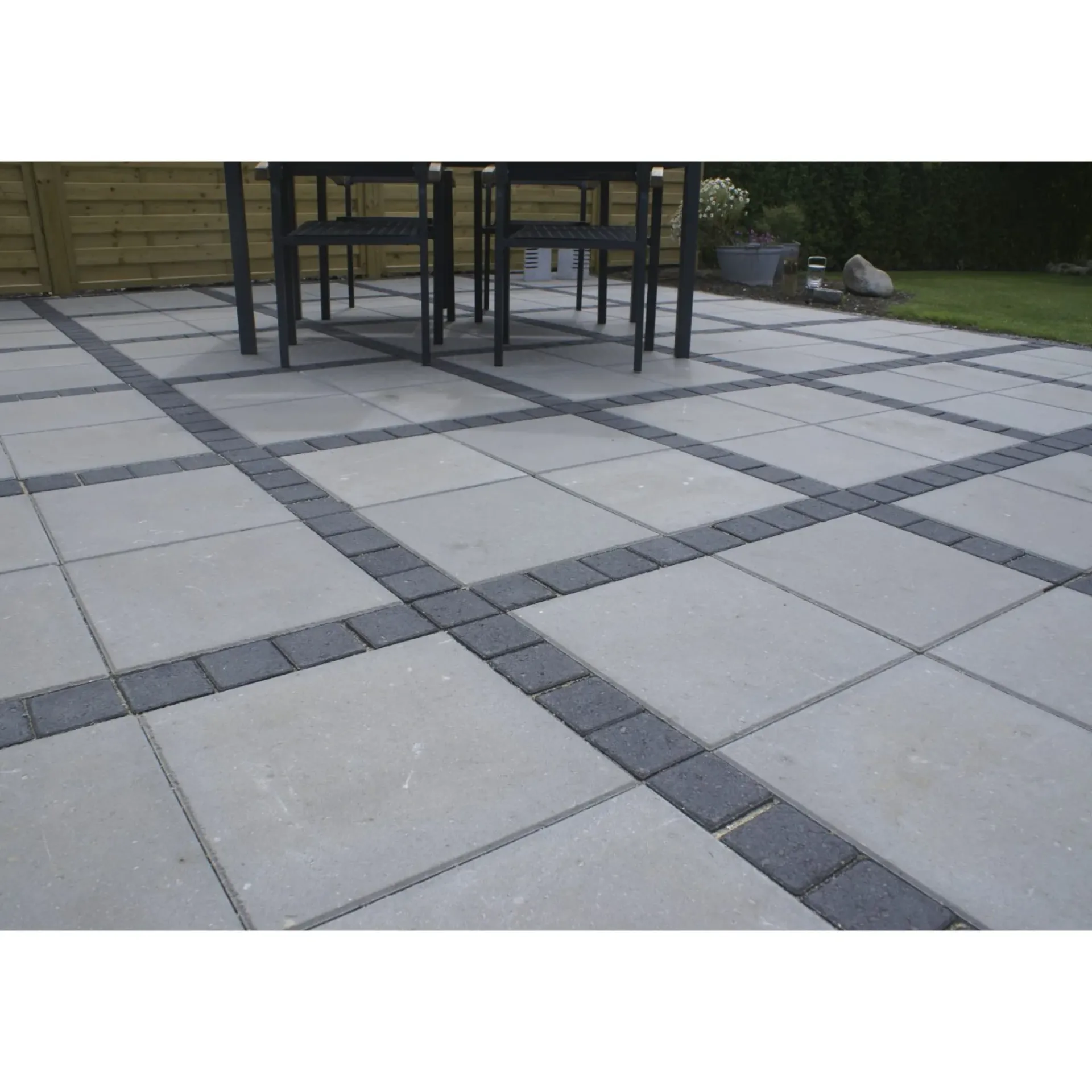 BETONBROSTEN 6 X 10 X 10 CM SORT|IBF New