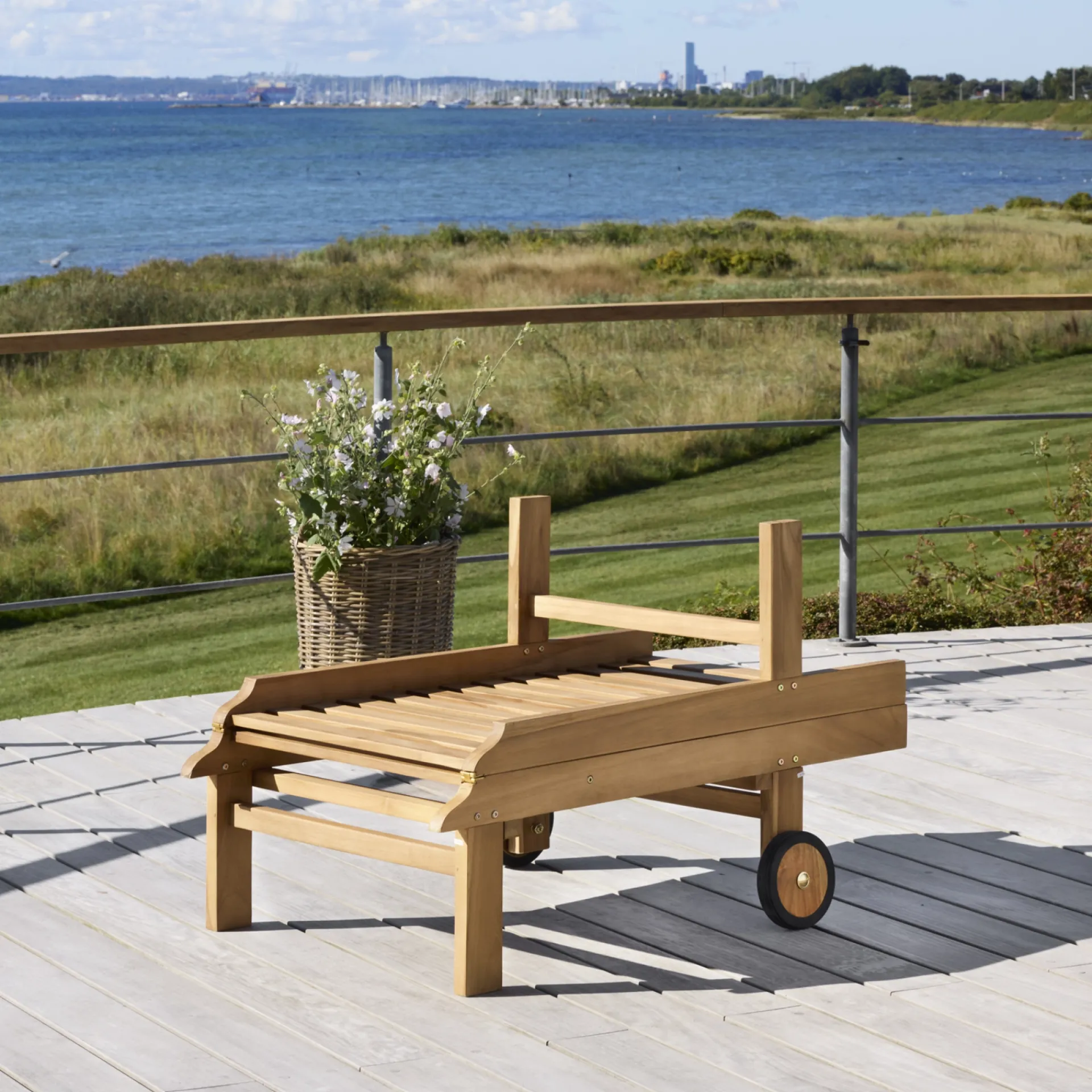 JAKARTA SOLVOGN TEAK|Outrium New