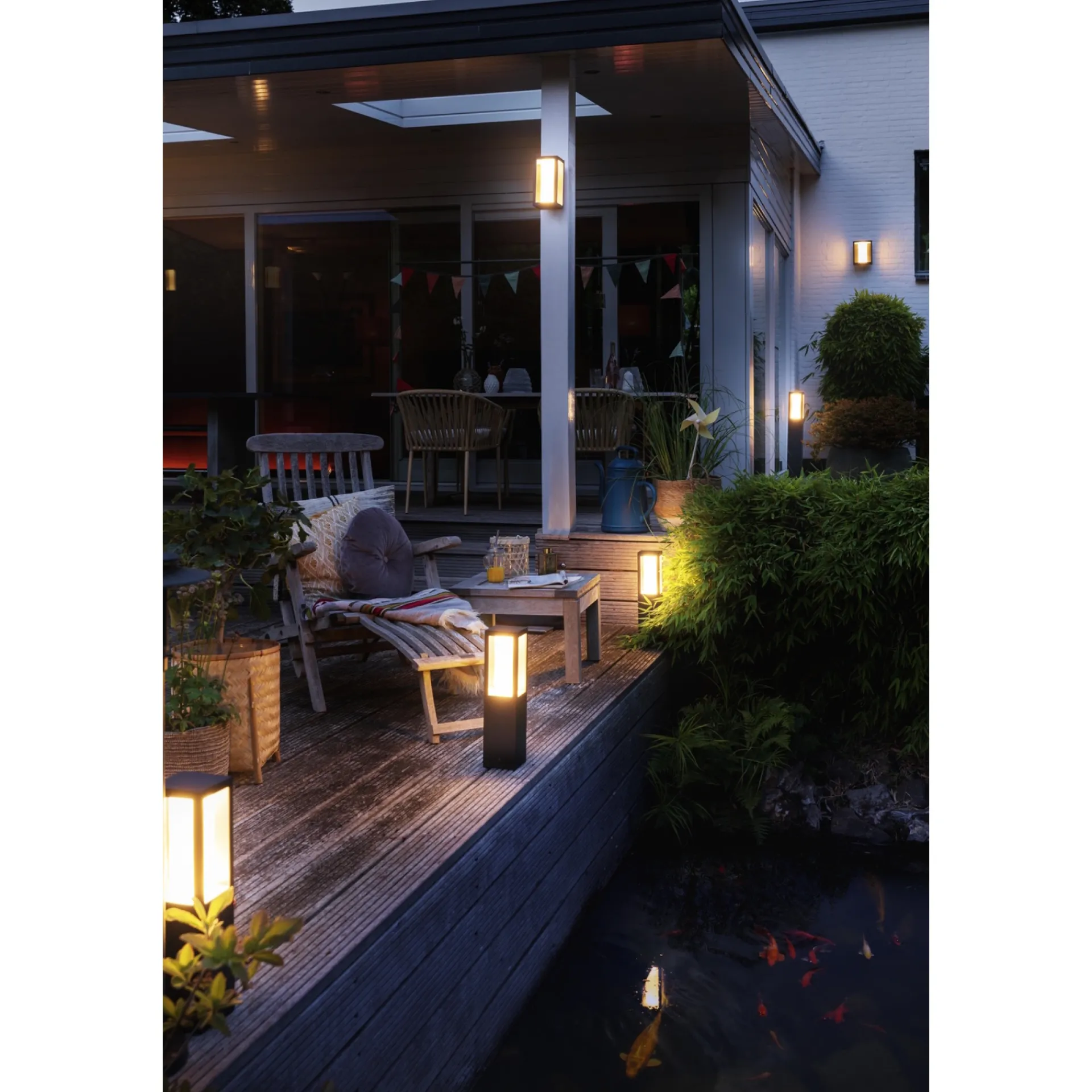 WCA IMPRESS BEDLAMPE SORT 40 CM|Philips Hue Clearance