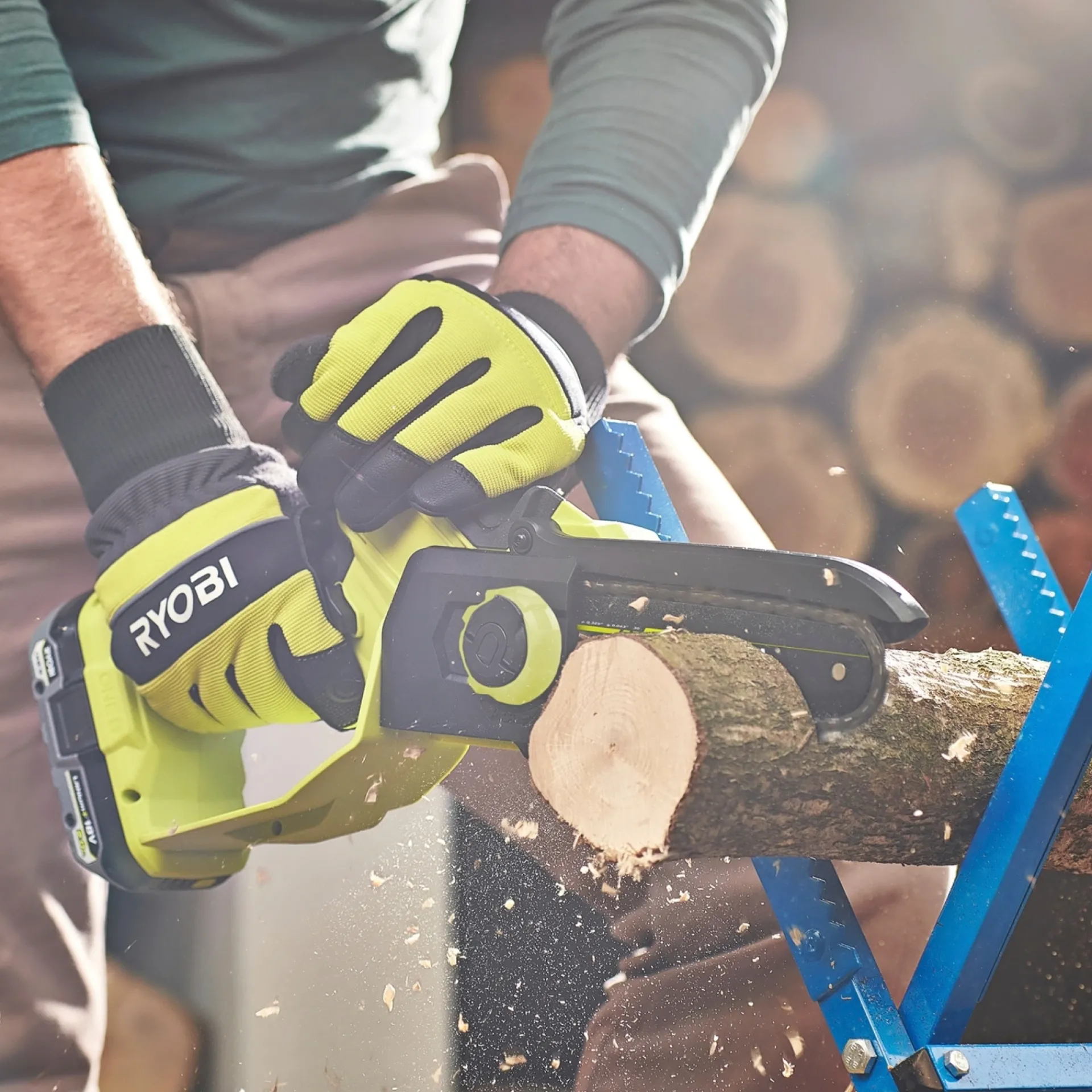 GRENSAV AKKU 15 CM UDEN BATTERI OG LADER|Ryobi Clearance