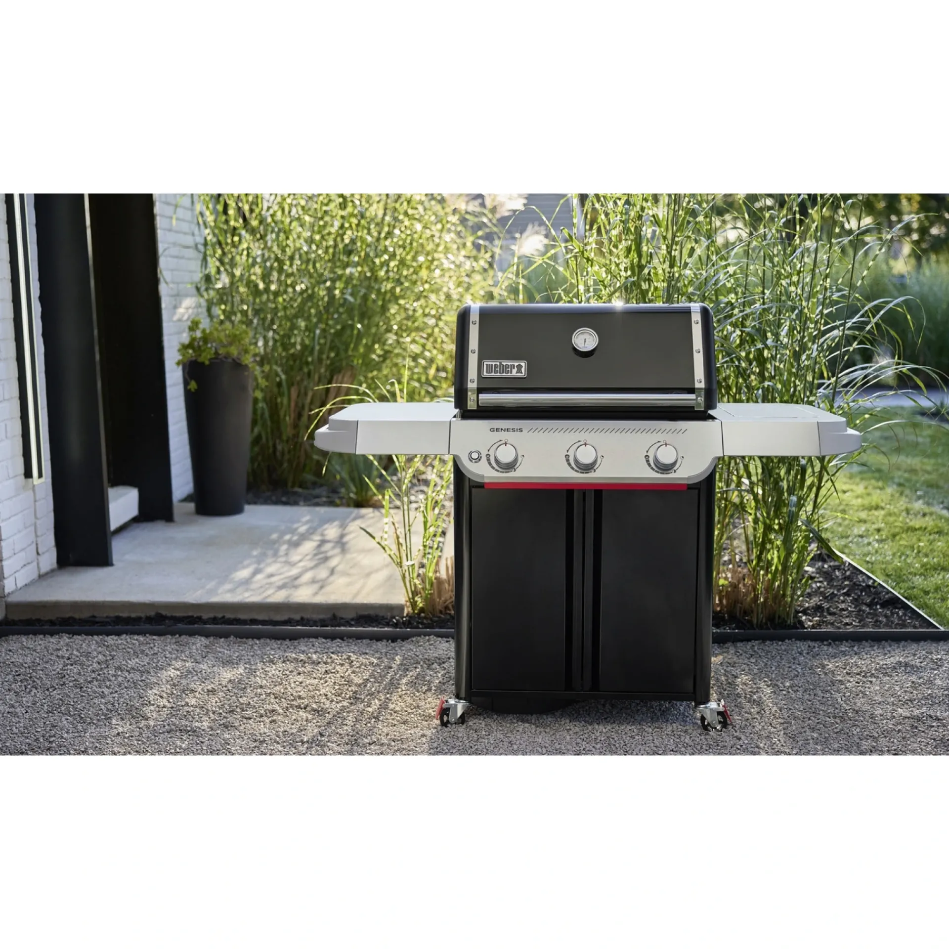 GENESIS E-315W GASGRILL SORT|Weber Outlet